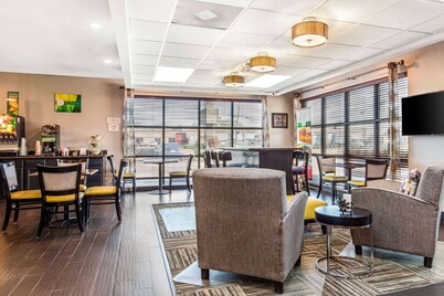 Quality Inn Memphis Airport