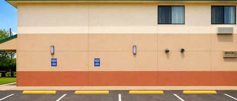 Free self parking