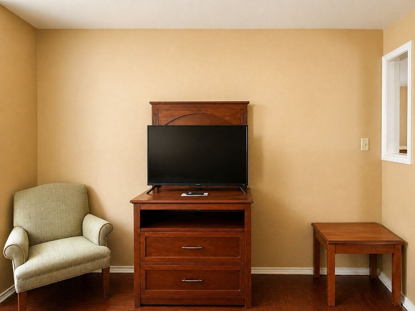 Suite, 1 letto king, non fumatori | Con arredamento individuale, una scrivania, postazione laptop