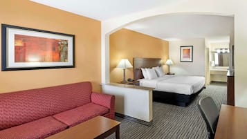 Suite, 1 cama King size, para no fumadores, microondas | Camas con pillow-top, escritorio y espacio para trabajar con laptop