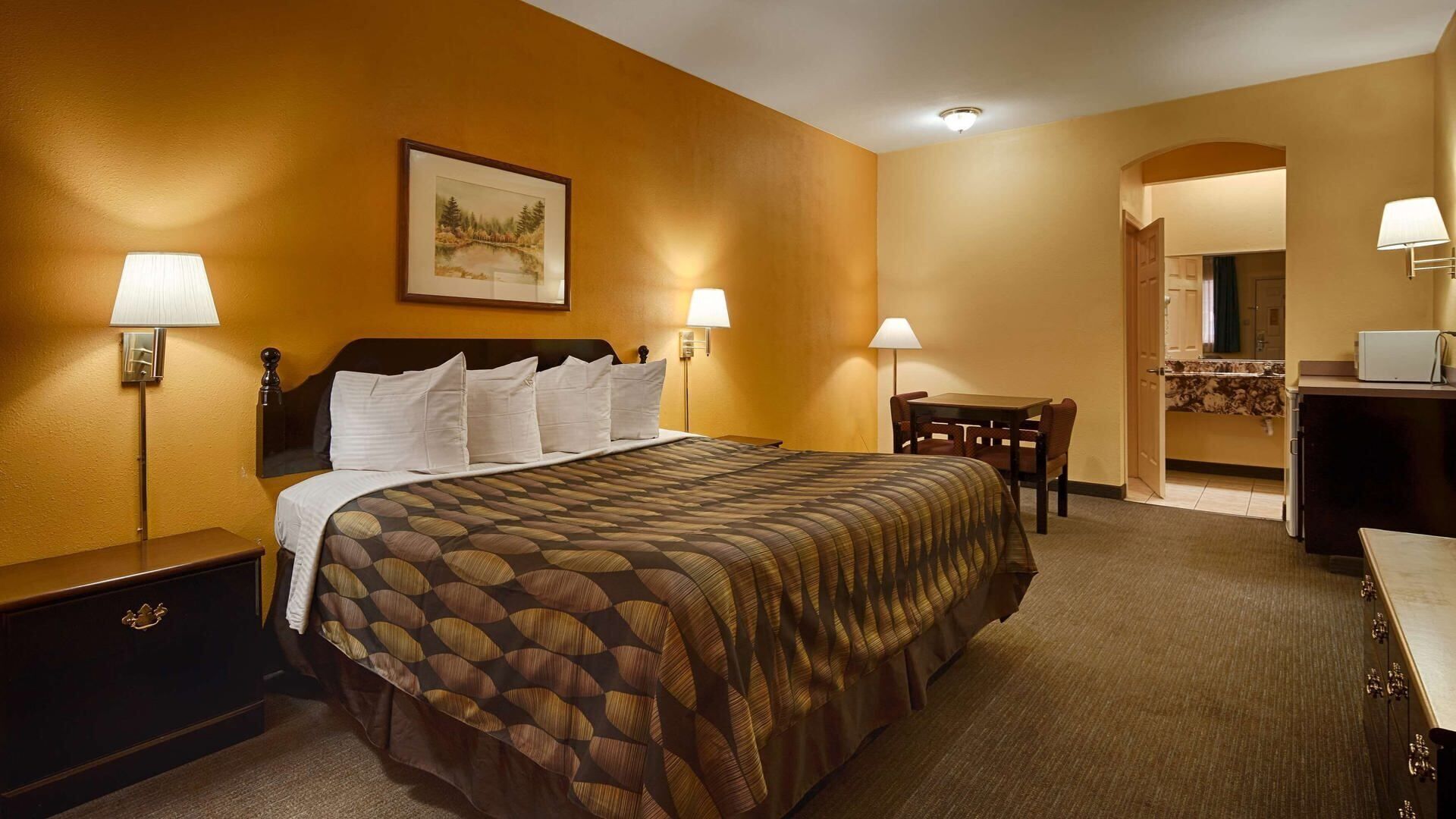 Desk, bed sheets