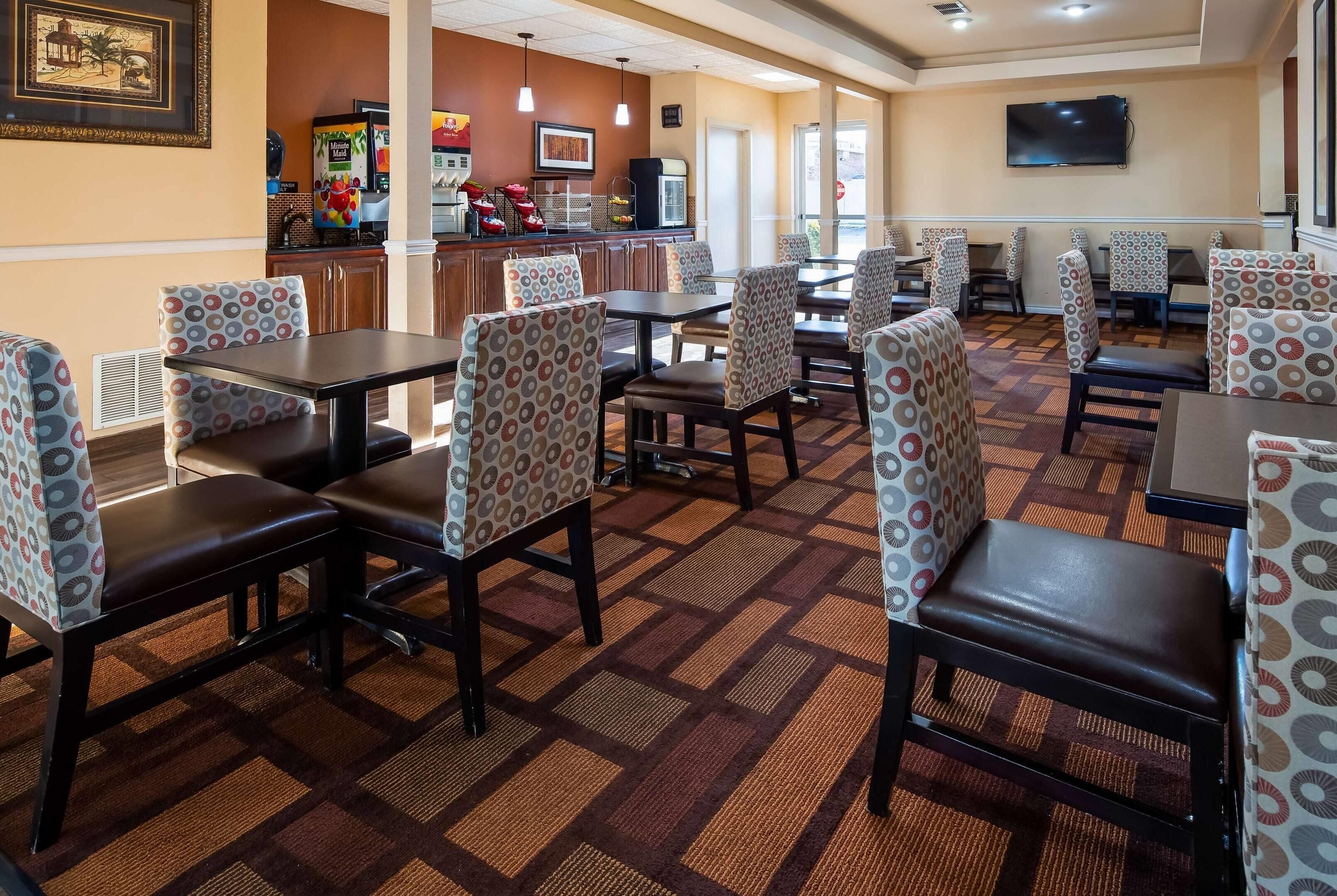 Buffet déjeuner gratuit tous les jours
