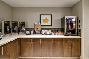 Breakfast area - Canalta Hotel Hanna (Hanna)