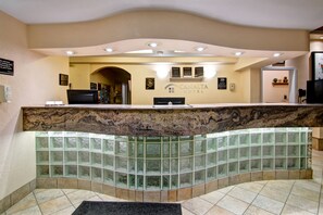 Reception - Canalta Stettler (Stettler)