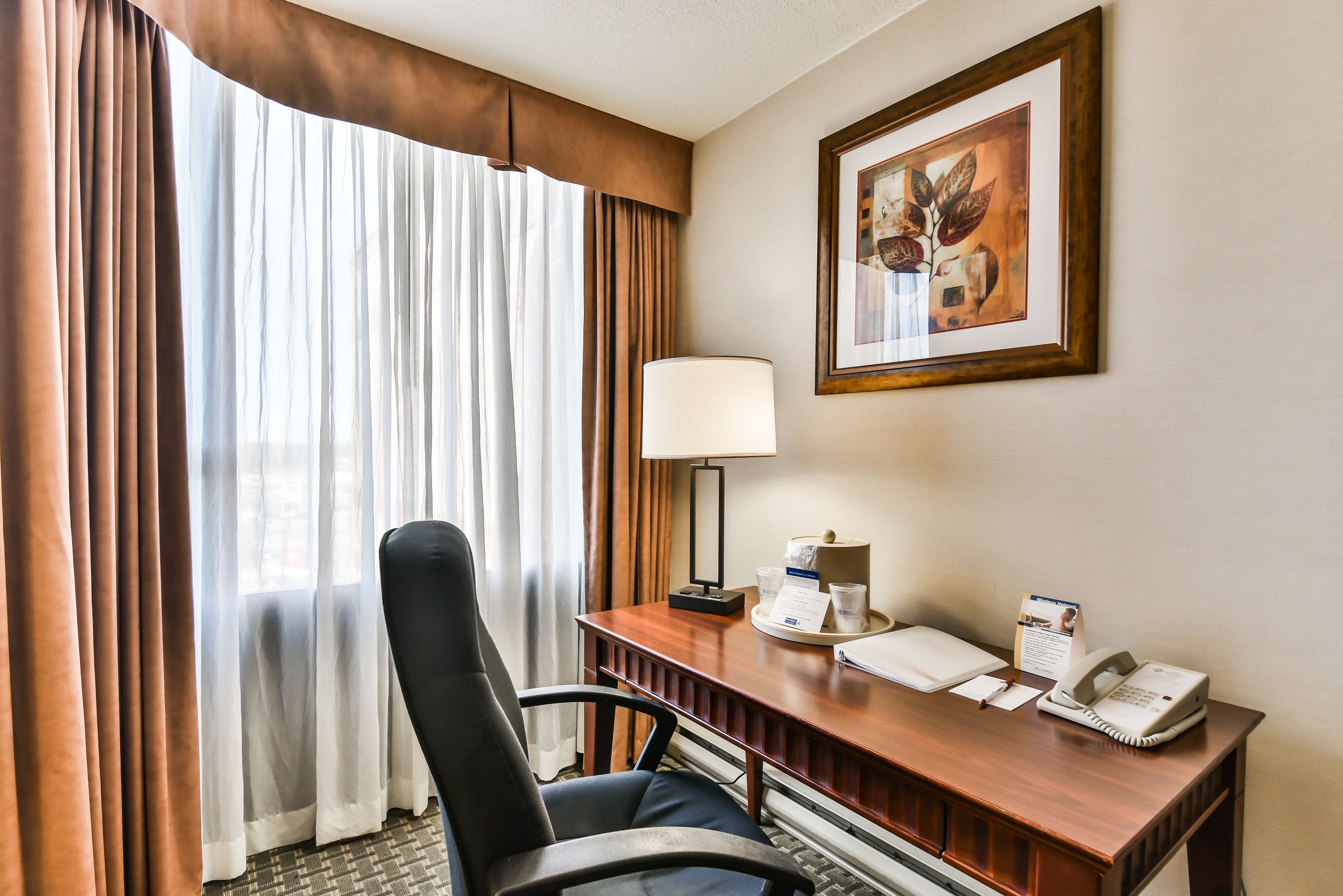 standard room, 1 king bed, non smoking, refrigerator | premium bedding, blackout curtains, iron/ironing board