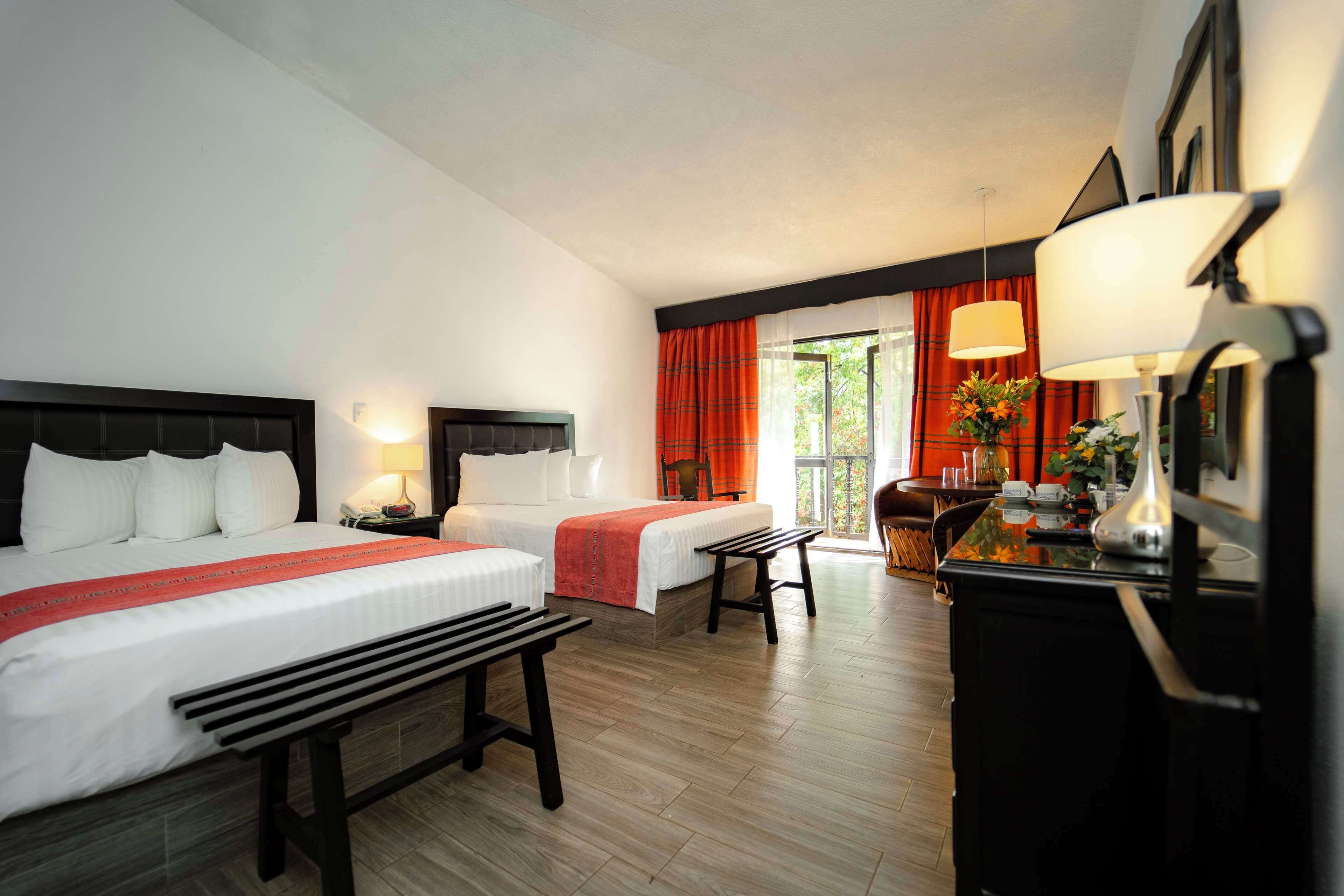 1 bedroom, premium bedding, in-room safe, desk