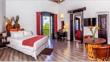 Suite junior, 1 cama King size, para no fumadores | Ropa de cama de alta calidad y caja de seguridad en la habitación