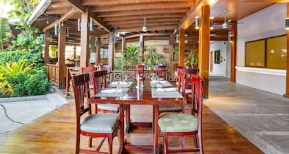 Best Western Plus Belize Biltmore Plaza