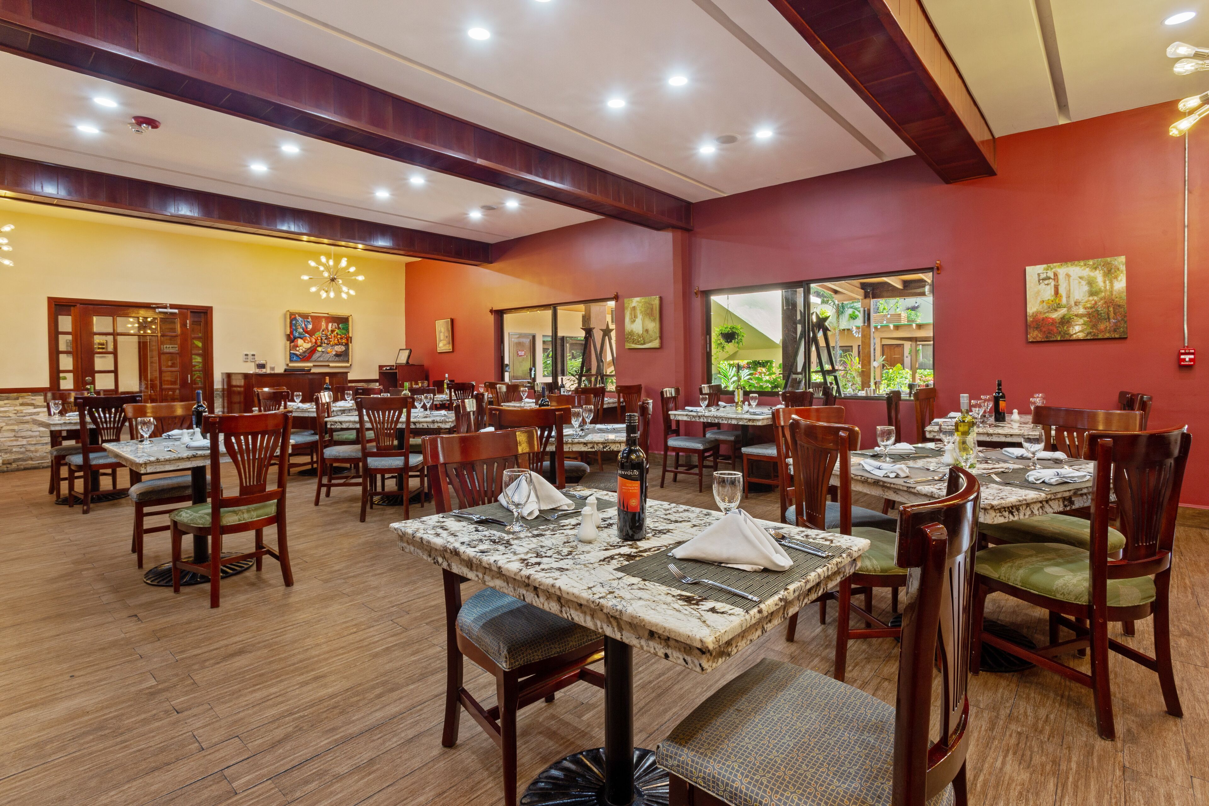 Breakfast, lunch, dinner served; international cuisine 