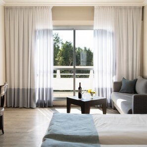 Superior With Balcony | Vue de la chambre