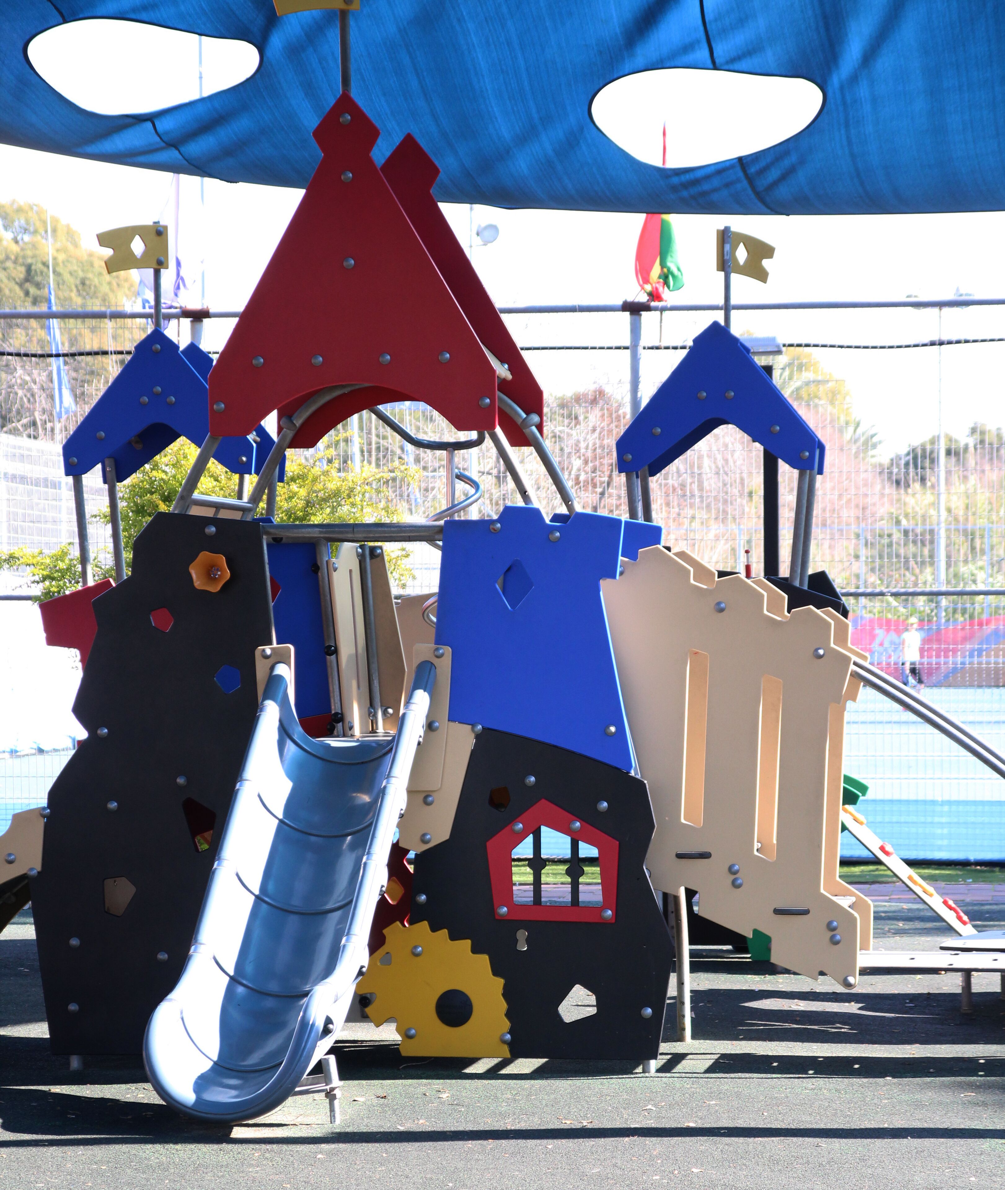 children’s play area – outdoor