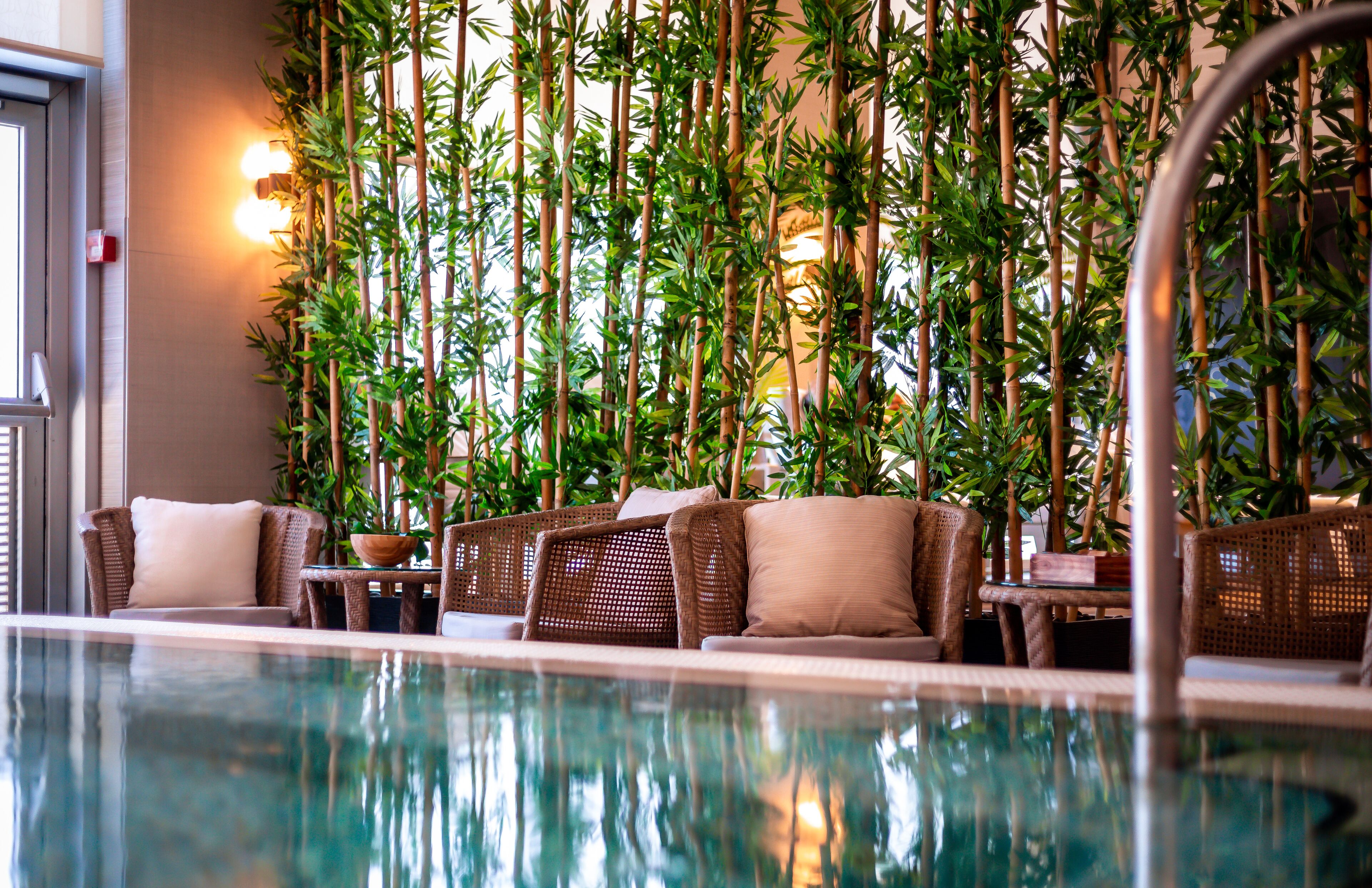 sauna, steam room, body treatments, aromatherapy, hot stone massages