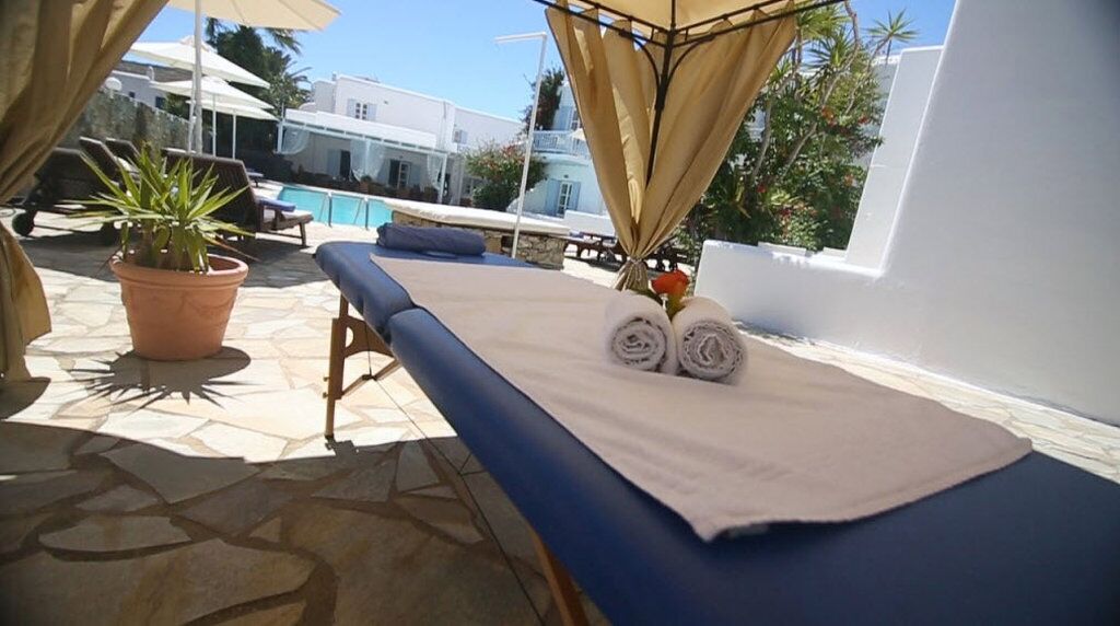 Espace de soins pour les couples, soins corporels, massages sur la plage