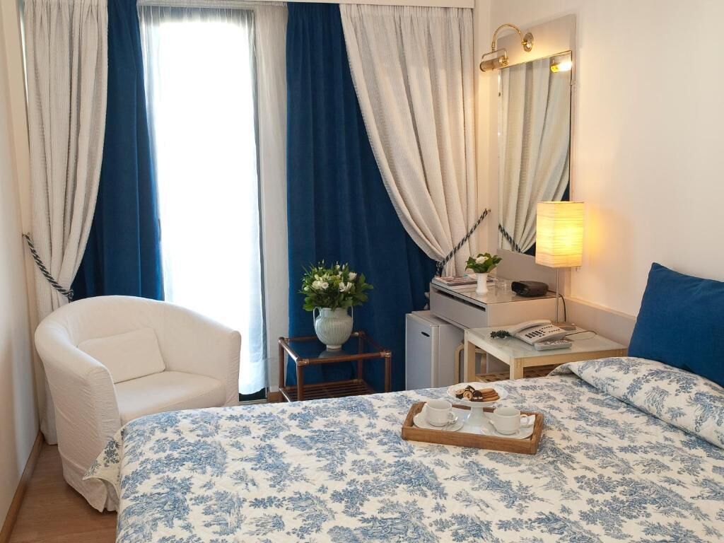 Photo - The Park Hotel Piraeus