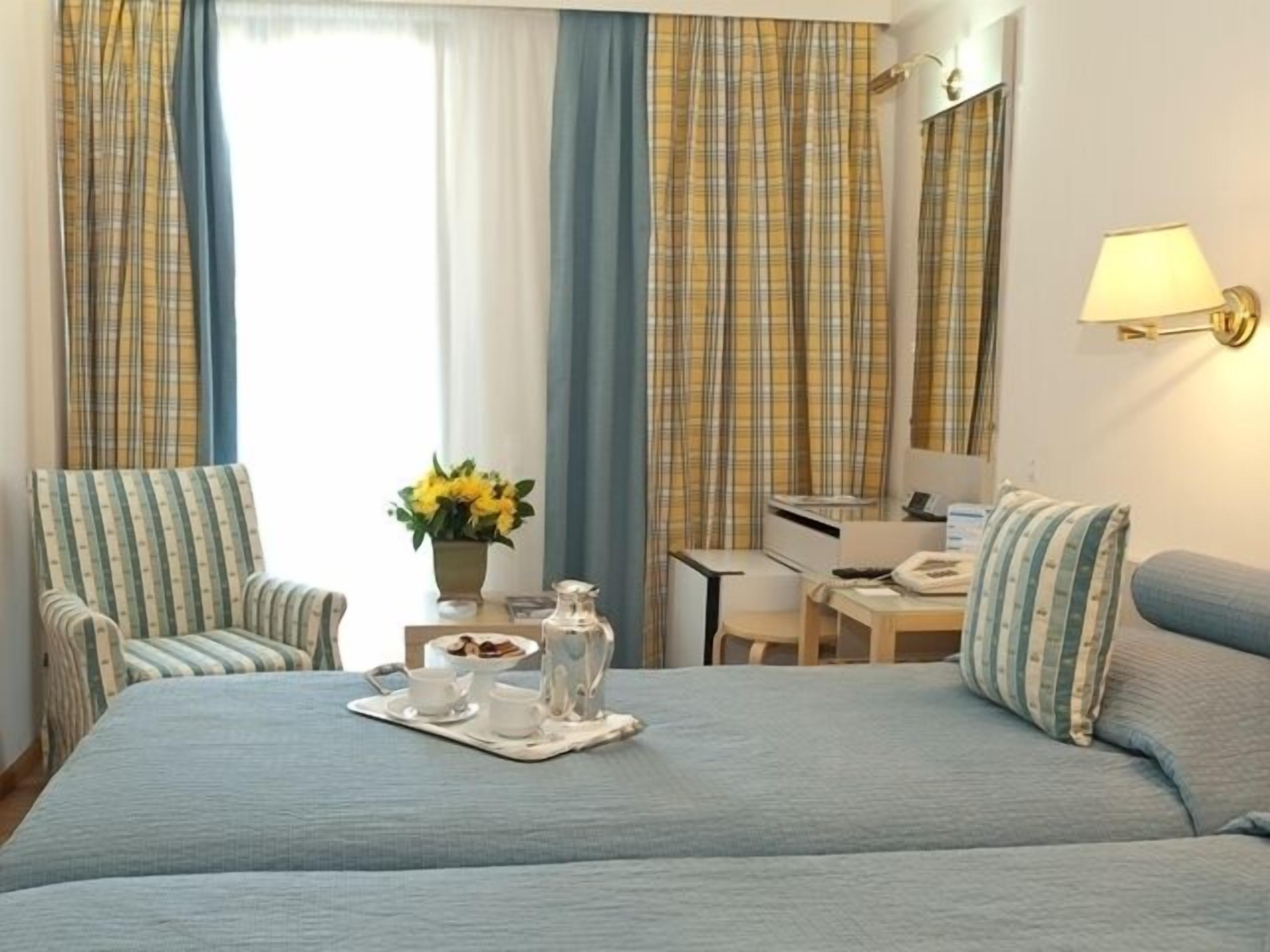 Photo - The Park Hotel Piraeus