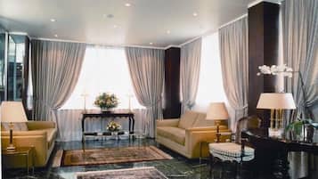 Khu tiếp khách ở sảnh