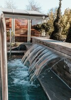 Couples treatment room(s), body treatments, hot stone massages