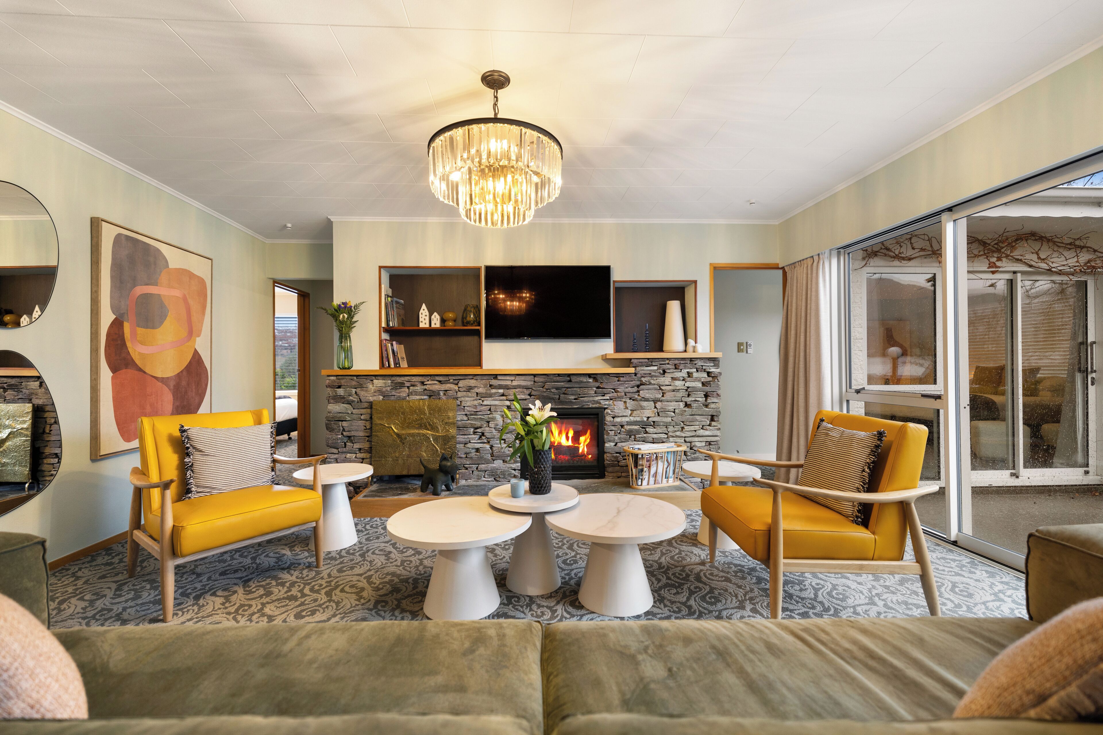 Mountain View Manor | Living area