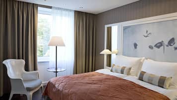 Ropa de cama de alta calidad, cubrecamas y colchones con pillow-top