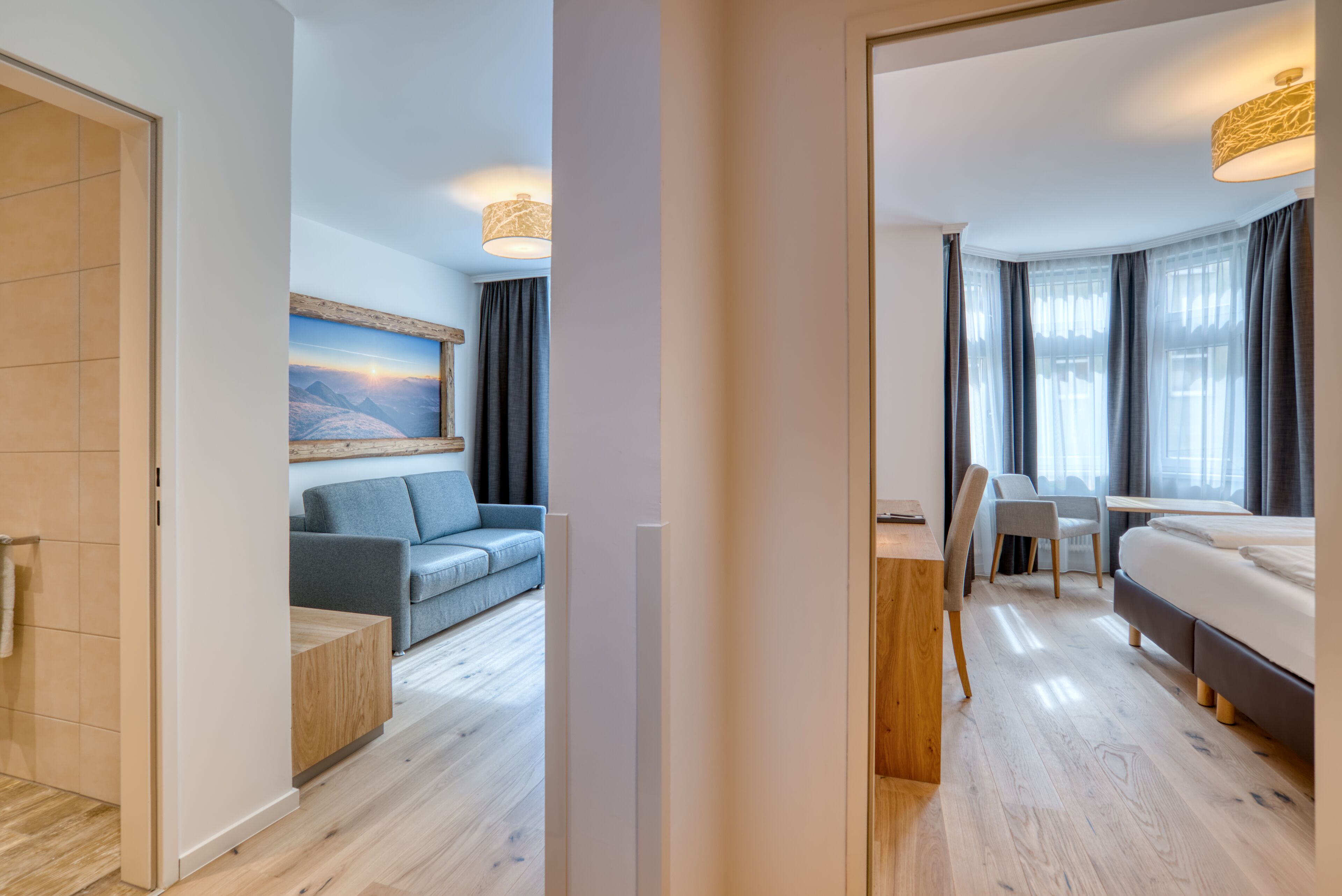 suite with separately living area | 1 bedroom, hypo-allergenic bedding, in-room safe, desk