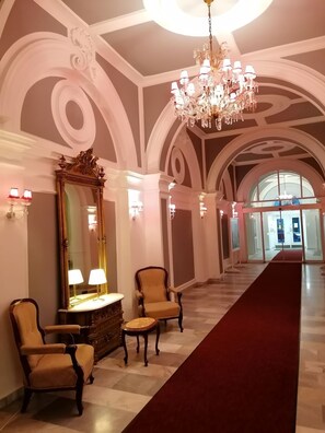Interior entrance - Pannonia Hotel (Sopron)