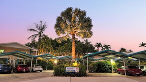 مدخل المنشأة