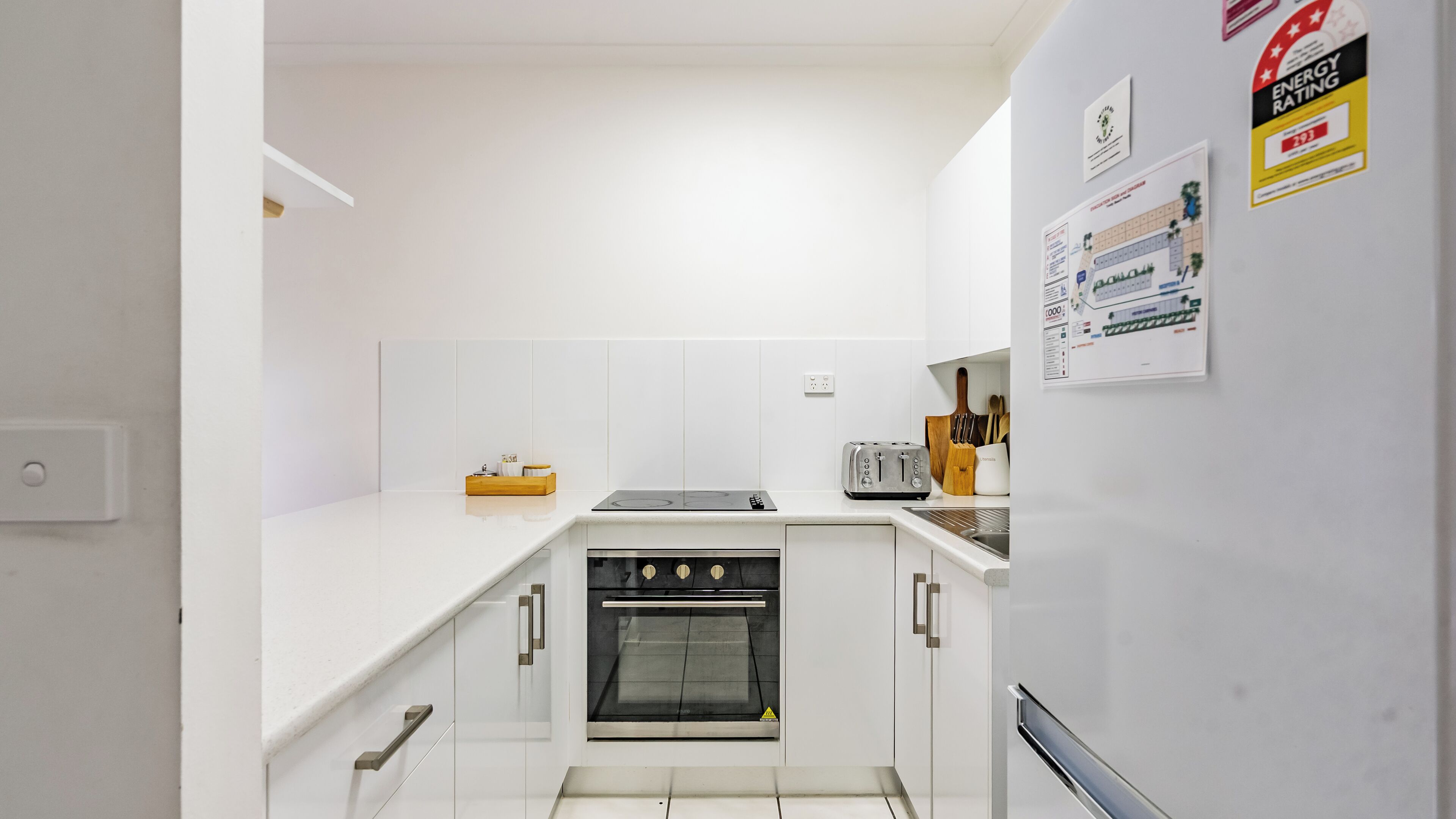 Family Suite, 1 Bedroom | Private kitchen | Full-sized fridge, microwave, oven, stovetop