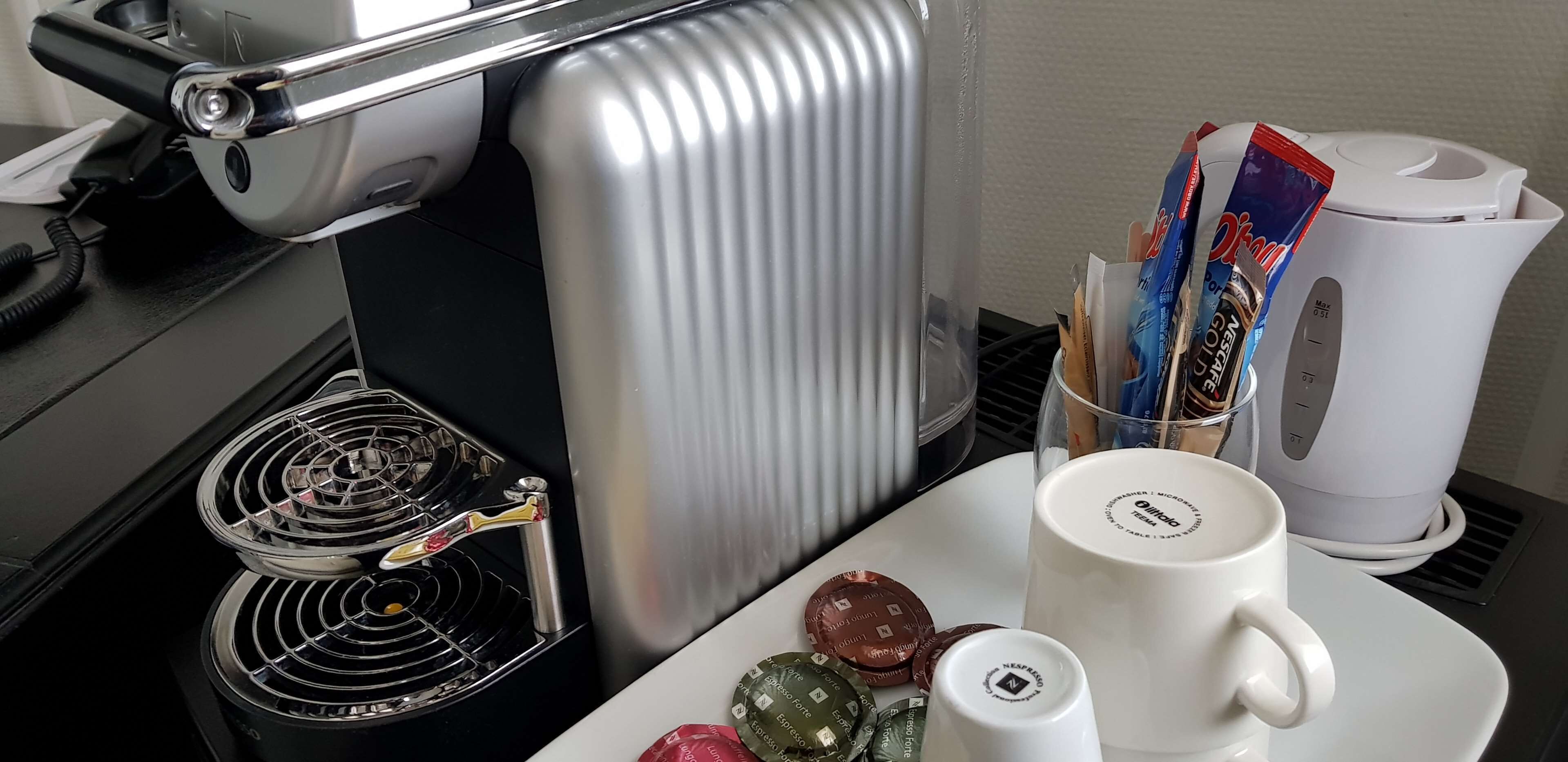 Fasilitas kamar