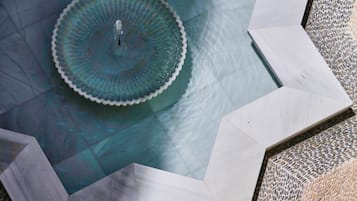 Seasonal outdoor pool, pool umbrellas, sun loungers