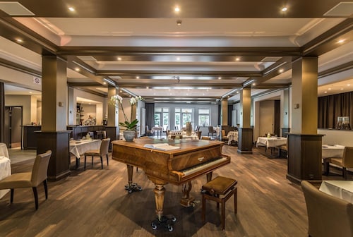 Hotel Ambassador Bosten