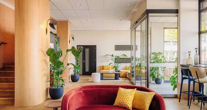 Leonardo Hotel Groningen City Center