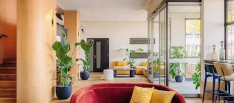 Leonardo Hotel Groningen City Center