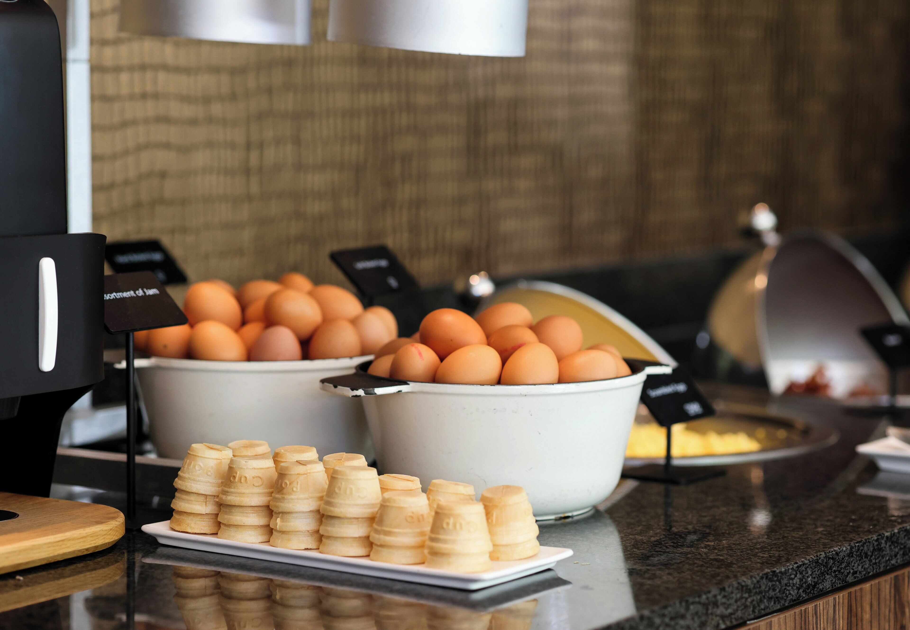 Daily buffet breakfast for a fee