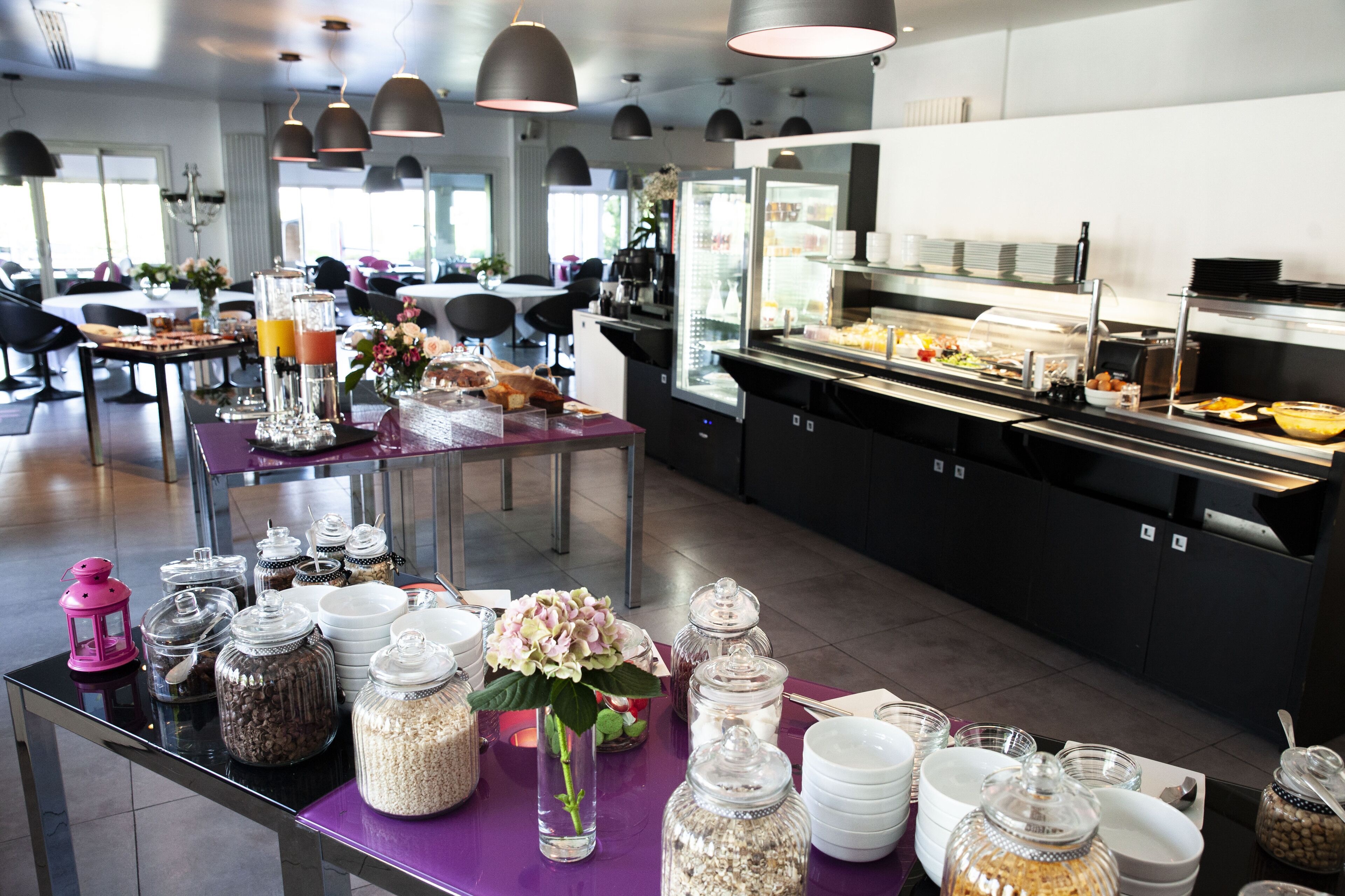 daily buffet breakfast (eur 19.50 per person)