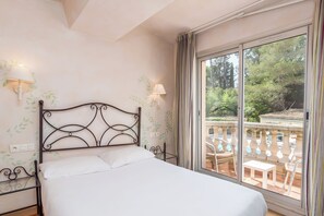 Dúplex junior | Ropa de cama de alta calidad y minibar 
