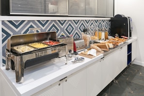 Daily buffet breakfast (EUR 22 per person)