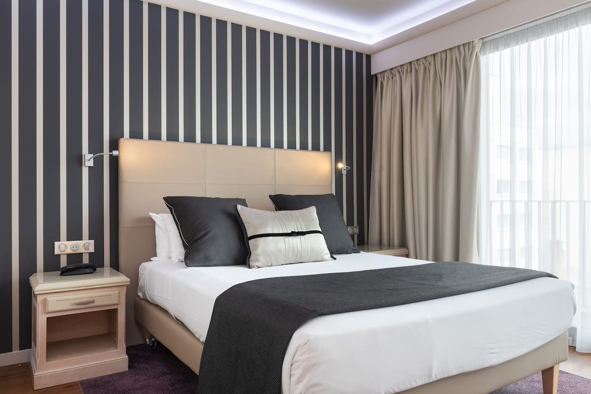 Standard-Doppel- oder -Zweibettzimmer (Courtyard View or City View)