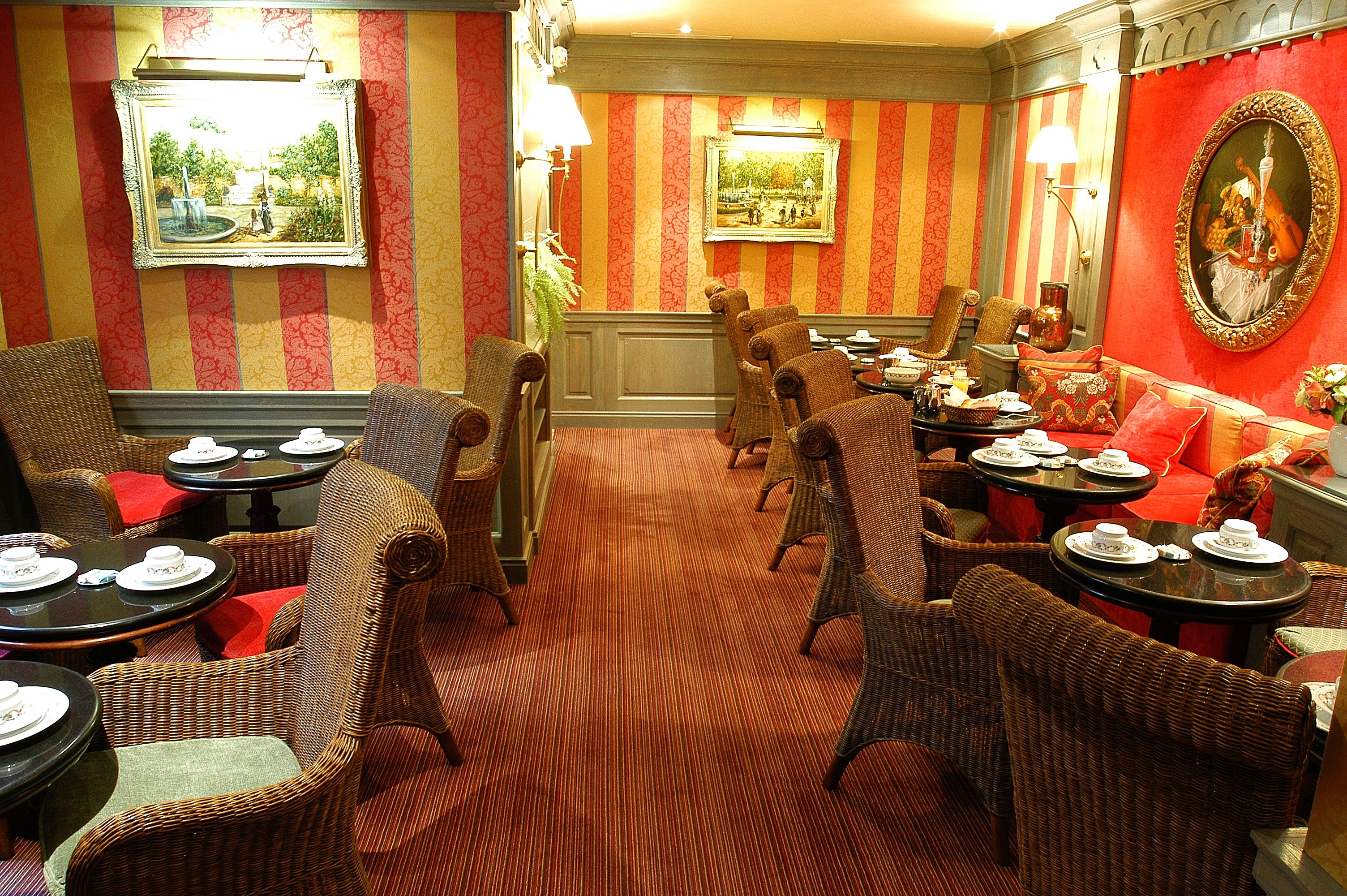 daily buffet breakfast (eur 16 per person)