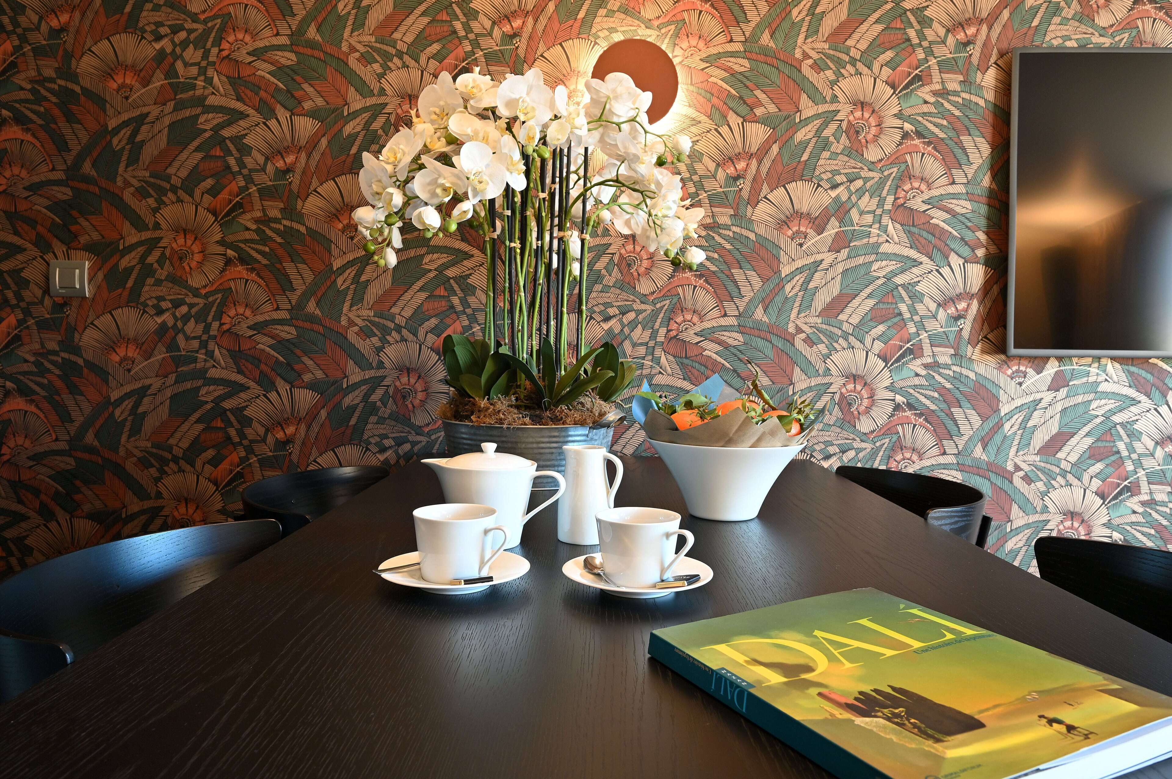 royal double room, 1 king bed | premium bedding, in-room safe, desk, laptop workspace