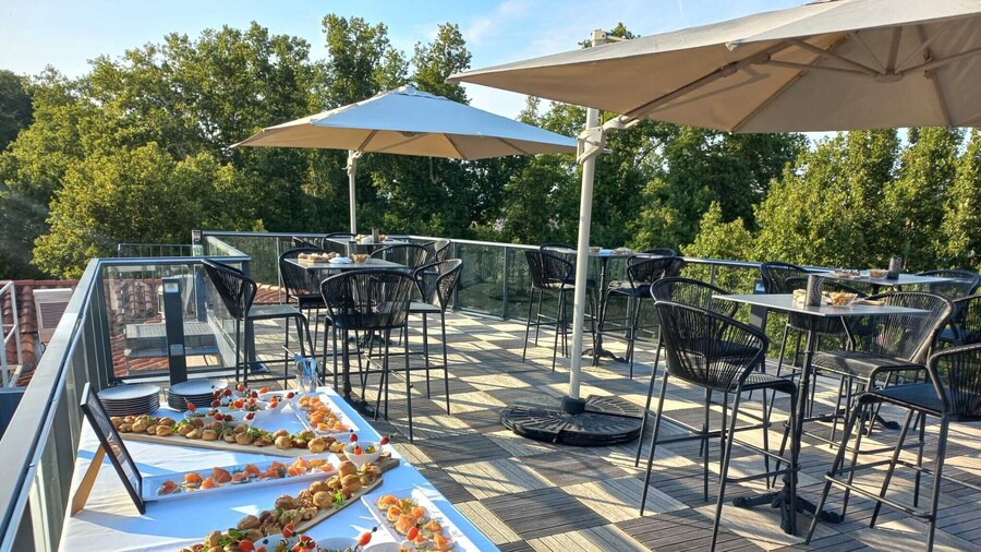 Dali Hôtel - Restaurant