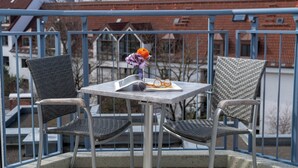 Balcony - Leonardo Hotel Munich City Olympiapark (Munich)