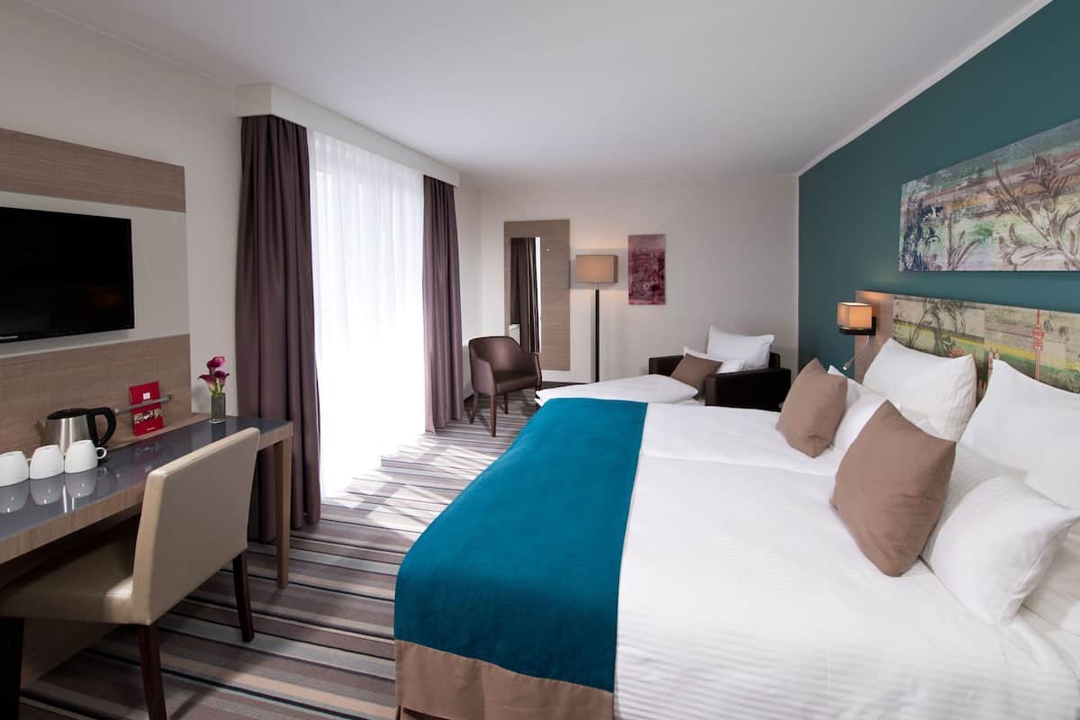 Minibar, in-room safe, desk, soundproofing