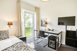 Standard Single Room, Lake View | View from room