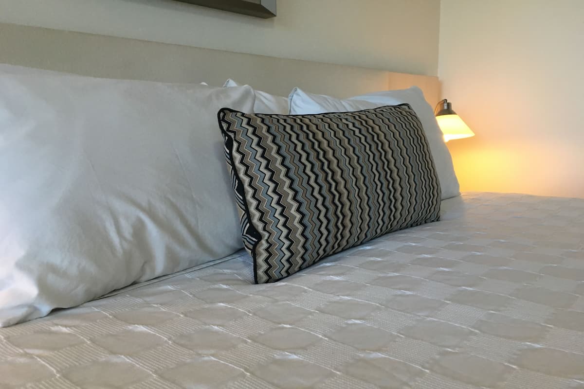 Pillowtop-Betten, Minibar, Zimmersafe, Bügeleisen/Bügelbrett