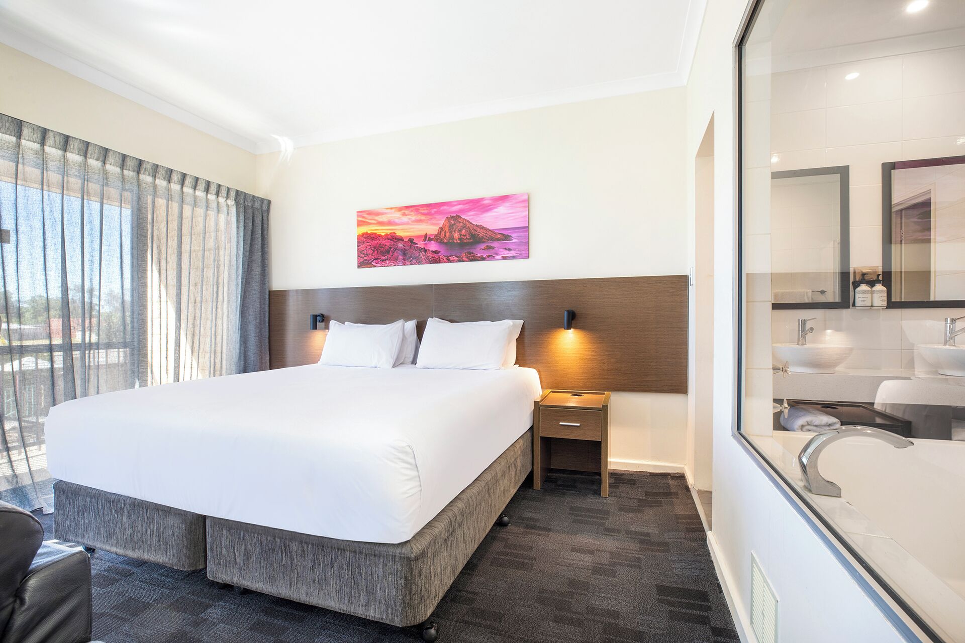 Suite, 1 King Bed, Jetted Tub (Spa Suite) | 1 bedroom, premium bedding, down comforters, pillowtop beds