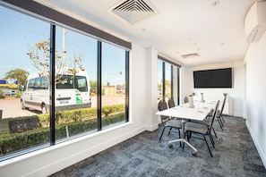 สถานที่จัดงานประชุม