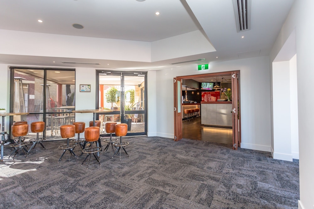 Country Comfort Perth by null