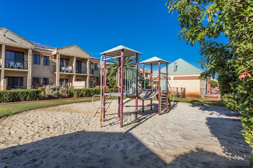 Country Comfort Perth by null
