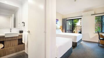 Deluxe Room, Multiple Beds (Deluxe Triple Room) | 1 bedroom, premium bedding, down duvets, pillow-top beds