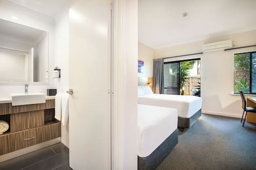 1 bedroom, premium bedding, down duvets, pillow-top beds